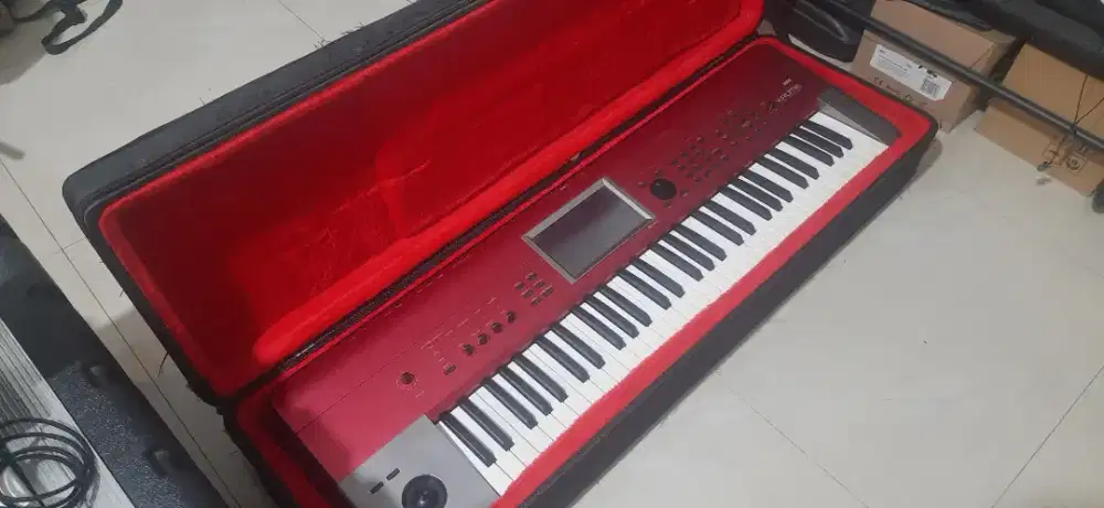 Jual Keyboard KORG Krome