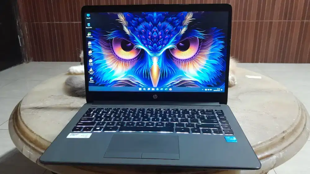 Laptop HP 240 G8 core i3 Ram 8GB DDR4 ssd nvme 256GB Backlight GEN 11