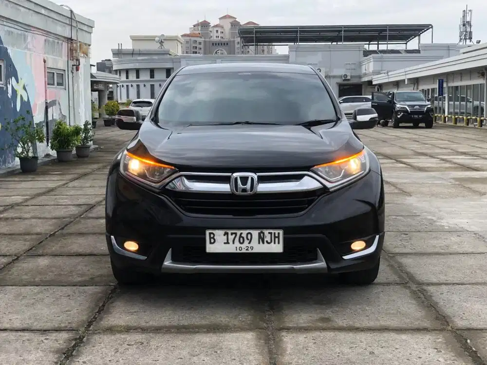 Honda CRV Turbo Non Prestige 2019, HITAM,