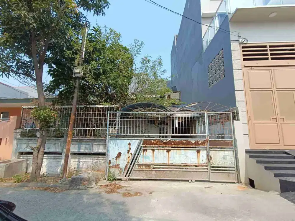 JUAL RUMAH TUA HITUNG TANAH DI PERUMAHAN KFT PALEM CENGKARENG JAKARTA BARAT