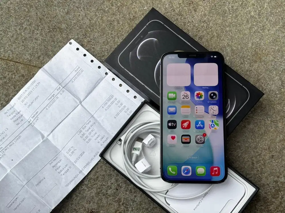 Iphone 12 PROMAX MULUS umur 1 minggu bisa TT