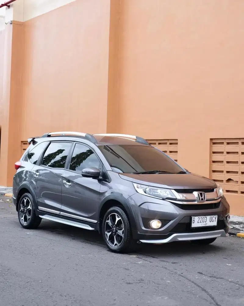 (DP 11 Jt) HONDA BRV 1.5 E PRESTIGE CVT // 2017