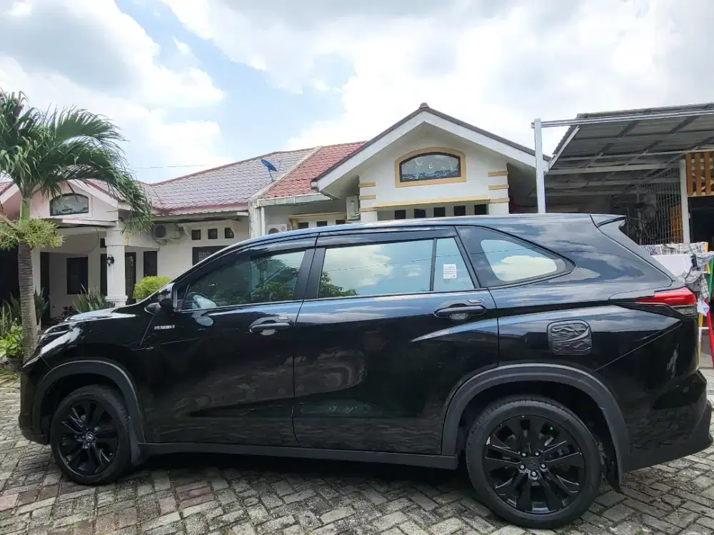 Toyota Innova Zenyx 2023 Tangan Pertama