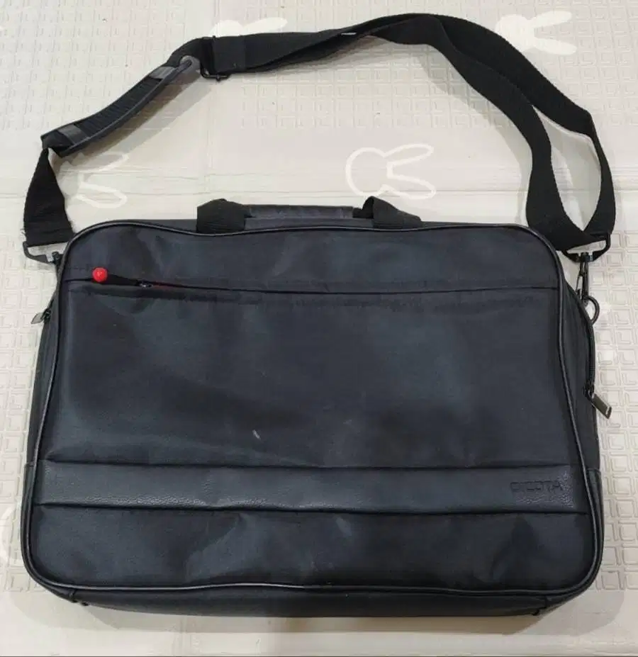 Tas Laptop / Tas Kerja Selempang merk Lenovo