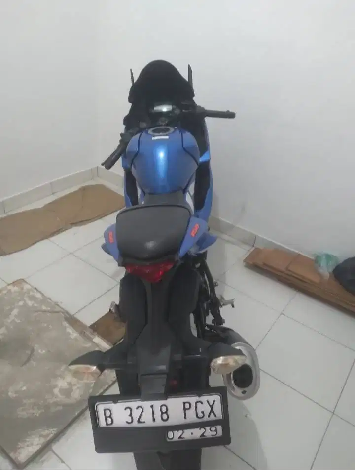 Dijual motor suzuki gsx 2019