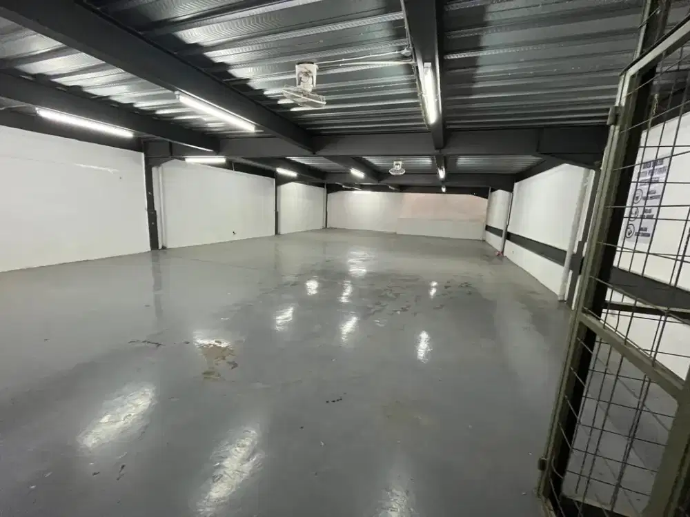 Gudang 3lt dengan Lift di Sentra Industri Terpadu III Elang Laut  di Pik Jakarta Utara