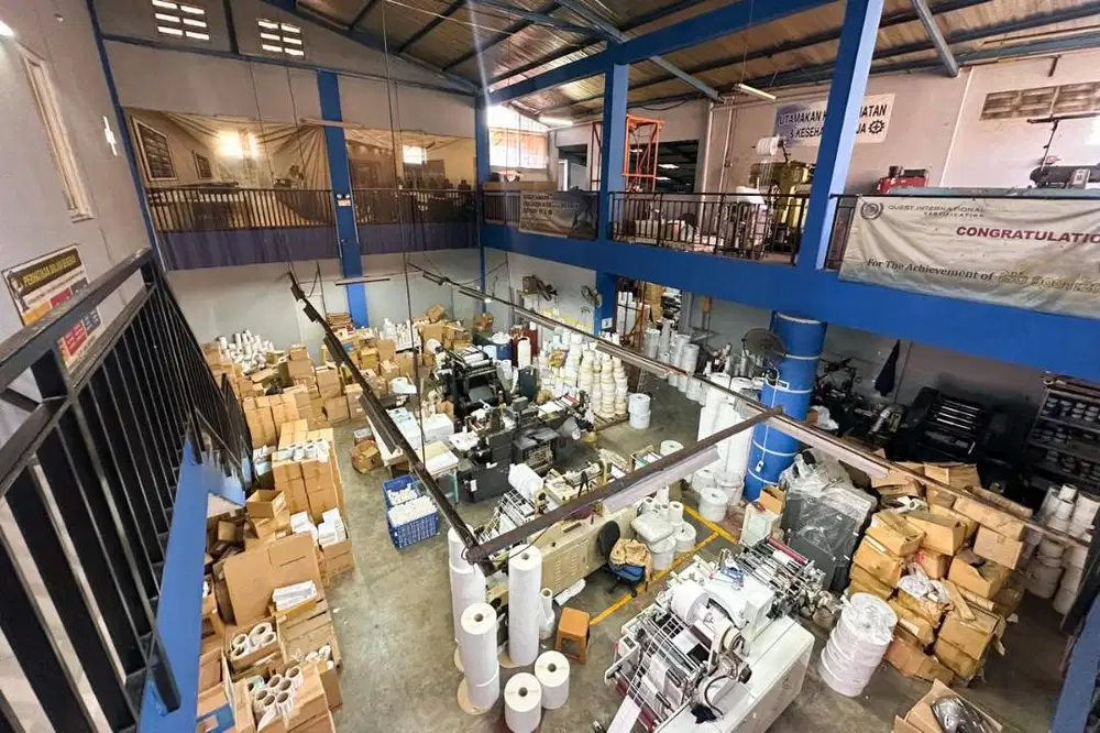 DIJUAL CEPAT PABRIK EX PERCETAKAN Luas tanah 500m2