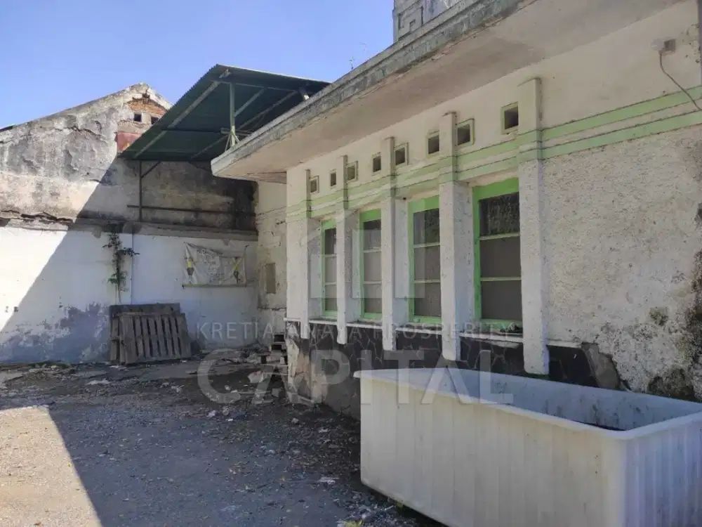 GUDANG TENGAH KOTA STRATEGIS DEKAT AKSES TOL PASTEUR DAN TOL PASIRKOJA