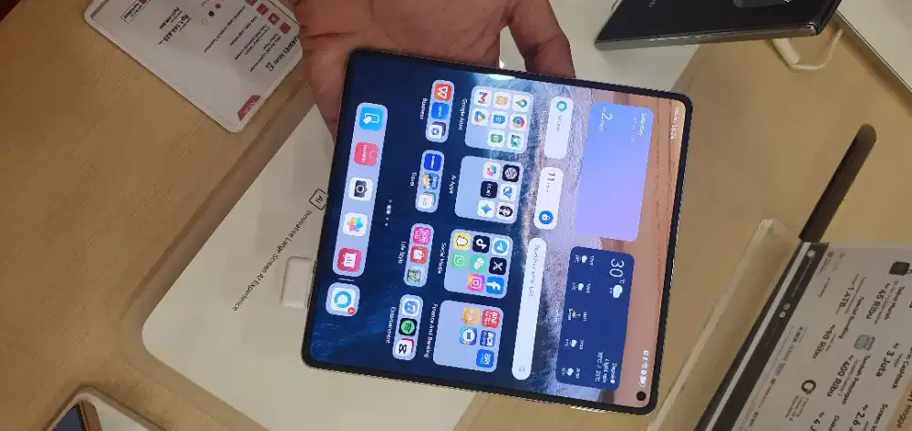 HUAWEI MATE X7 GET FREE HUAWEI WATCH GT 5 PRO