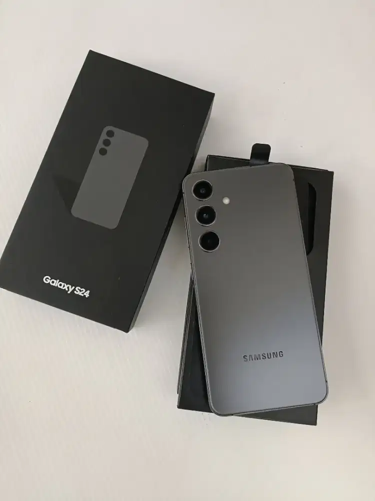 Samsung S24 8/256gb fullset