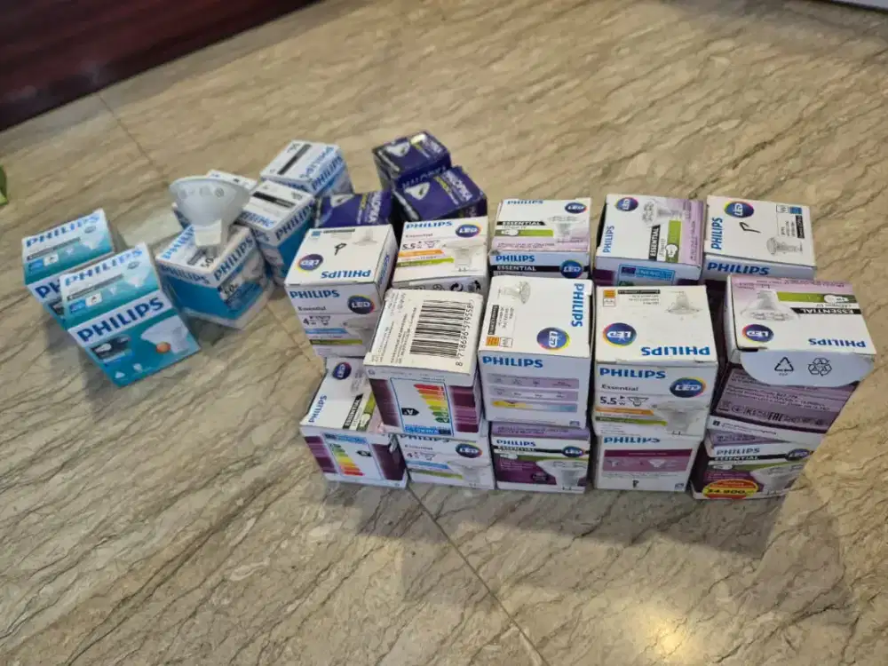 30× Philips dan Halopika halogen LED lamps 400 lumen.