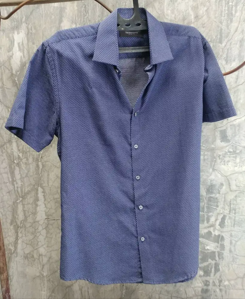 KEMEJA KANTOR PRIA MERK EXECUTIVE SLIM FIT SIZE 16