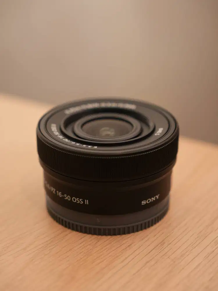 Lensa Sony 16-50mm OSS Mark II (Copotan A6700) Bening Super Mulus