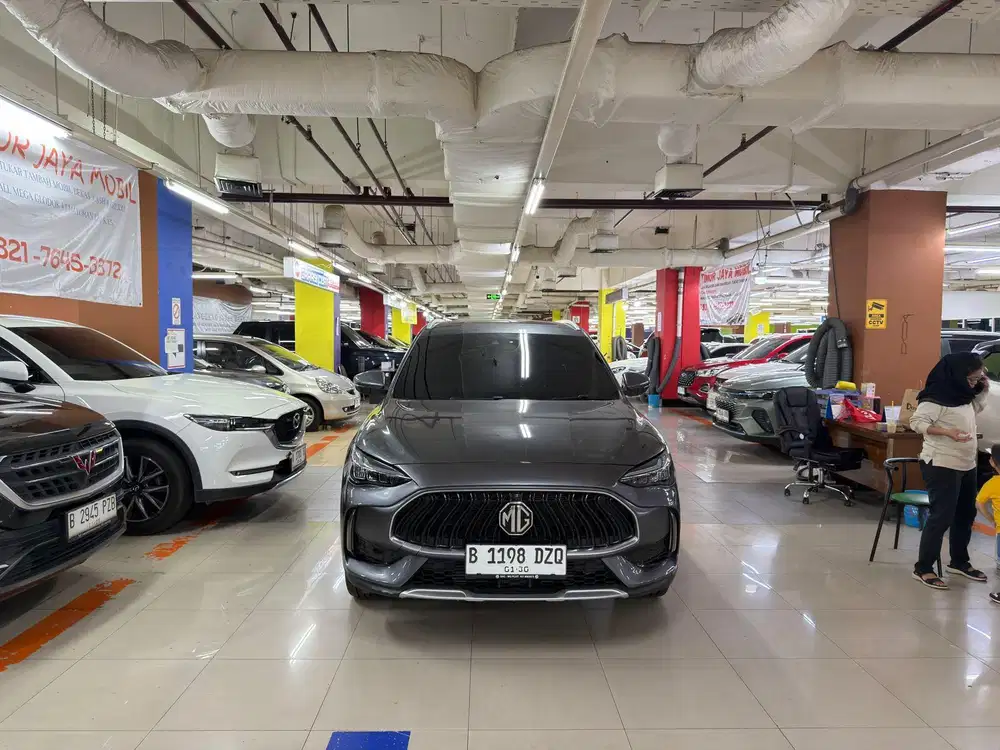 MG HS New 2023 Matic km 4 rb