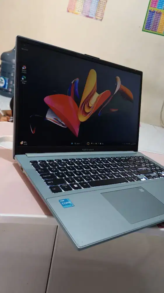 Asus Vivobook Go 15 i3-N305 (Setara gen 12)