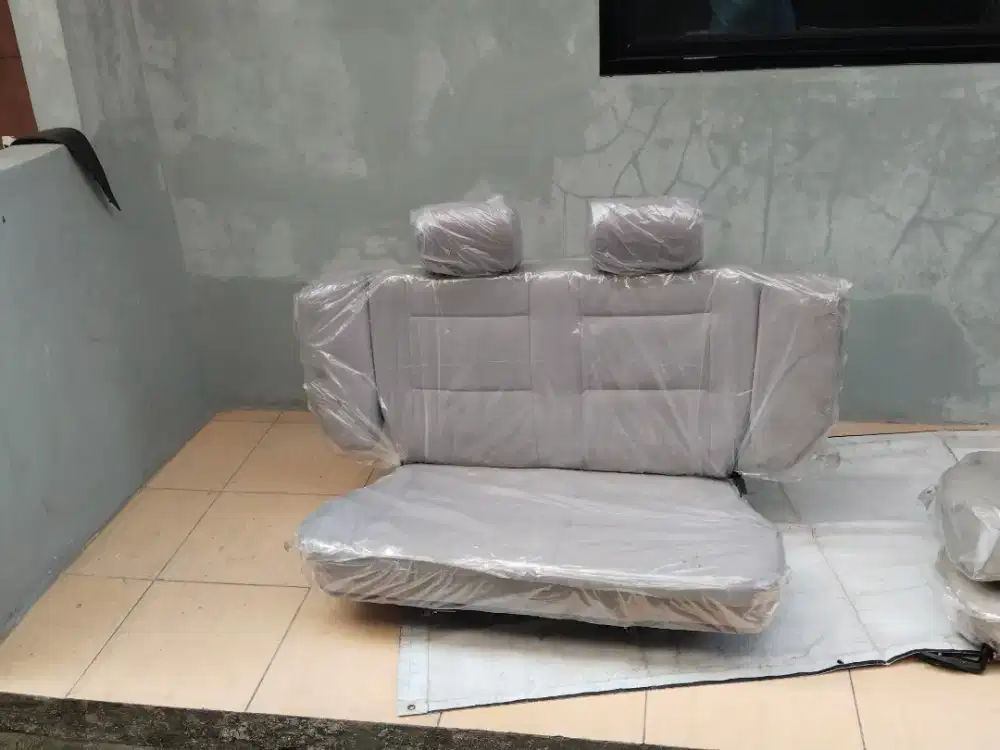 Jok kijang kapsul belakang