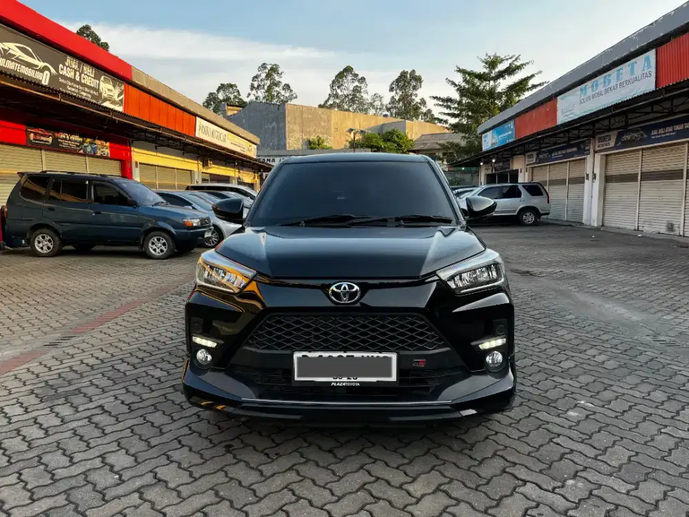 DP PROMO 8 JT RAIZE GR 2023 TURBO LOW KM 20RB RARE !!