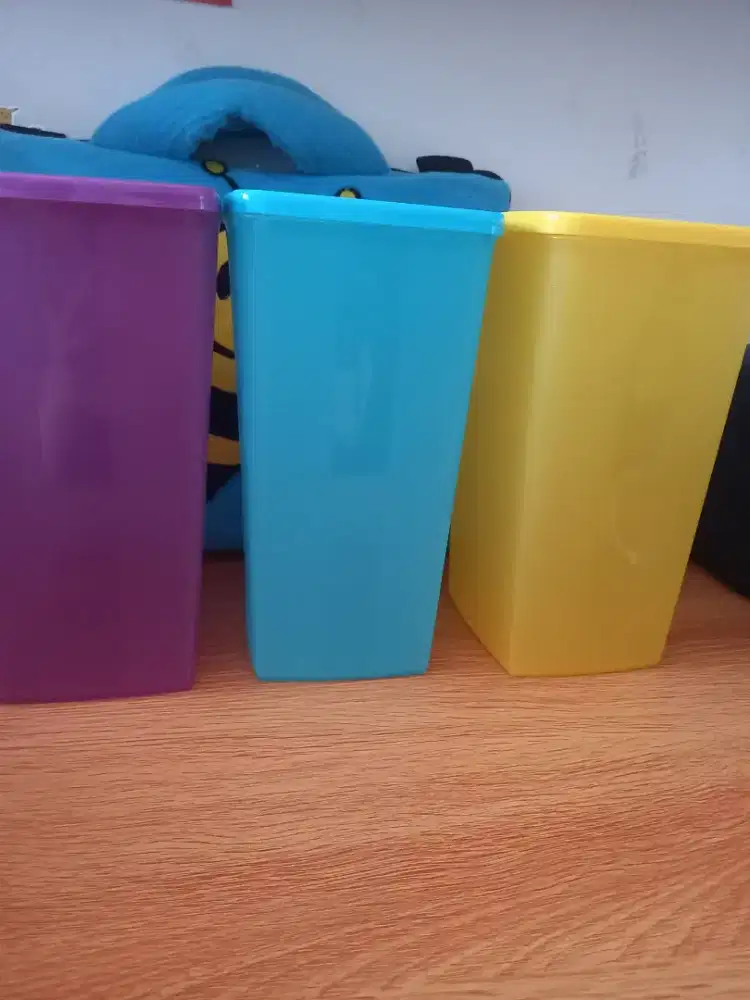 Toples tupperware original kondisi baru