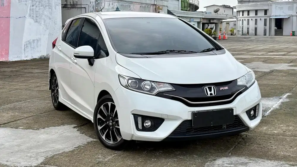 [KM 16 RIBU]HONDA JAZZ RS CVT PUTIH 2017 ANTIK SEPERTI BARU