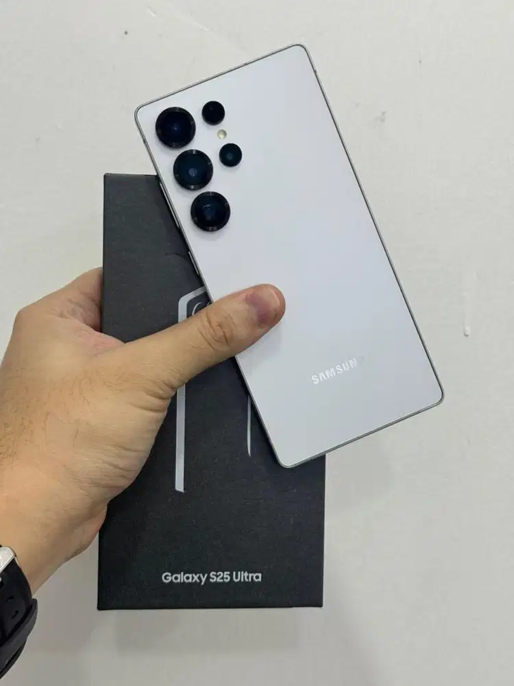 Samsung S25 Ultra 5G WhiteSilver 12/256Gb (SEIN)