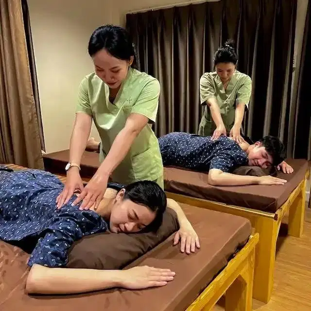 Terapis PIJAT KELUARGA BUKAN PLUS PLUS AREA GADING SERPONG