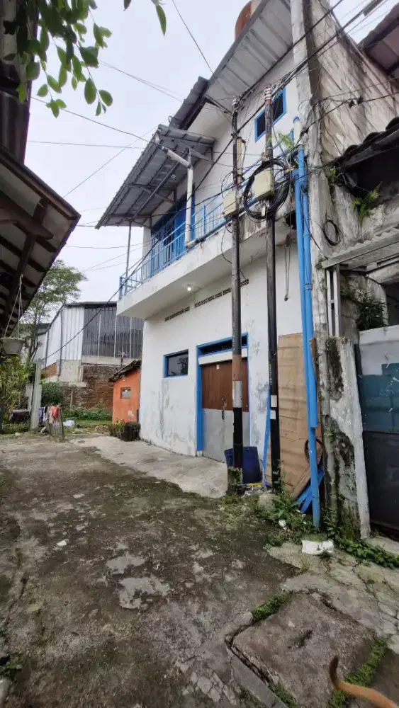 Rumah 2 lantai KAWAluyaan ex home industri.