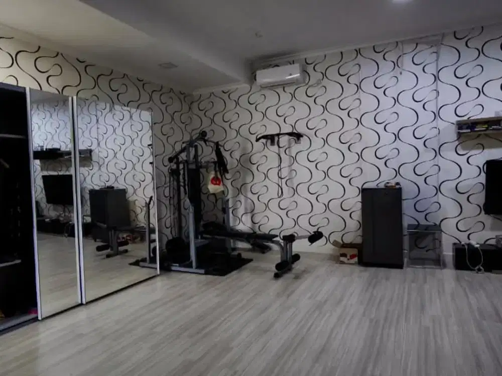 Dijual Rumah Luas Tanah 400m2 Lokasi di Cluster Heliconia Harapan Indah Bekasi