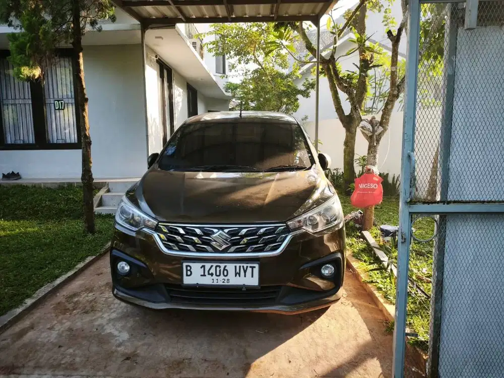 Ertiga Hybrid Brave Kakhi 2022 GX Hybrid