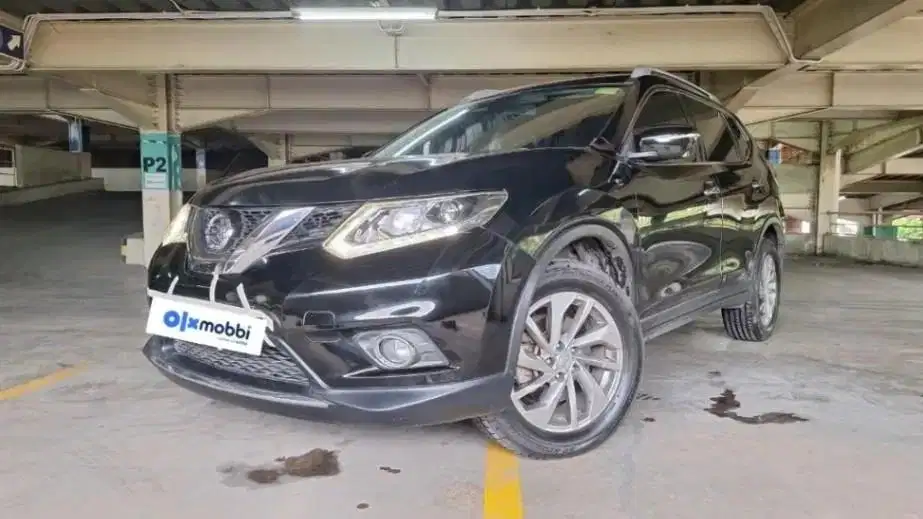 PROMO Low Angsuran Nissan XTrail 2.5 Bensin-AT 2017 KMO