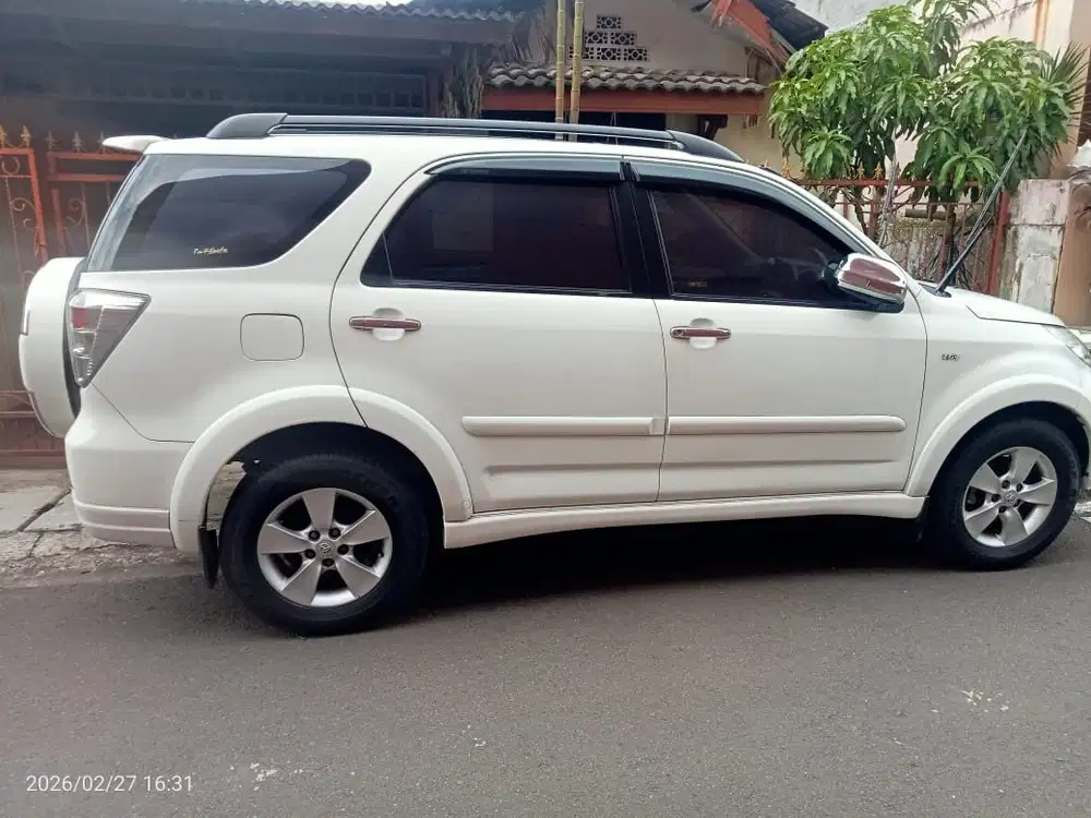 Toyota Rush 2012 Bensin