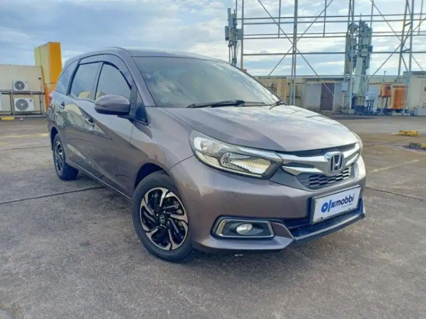 DP RENDAH - Honda Mobilio 1.5 E Bensin-AT 2018 STYA
