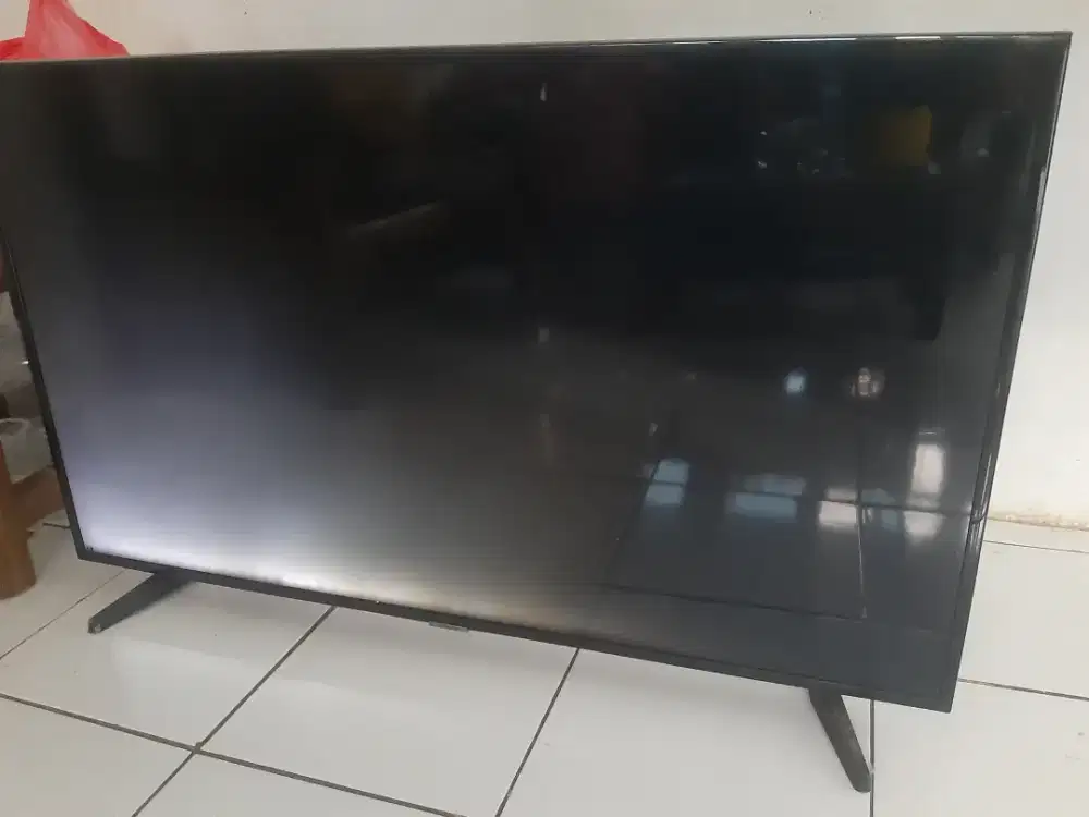 Samsung smart tv 43inch
