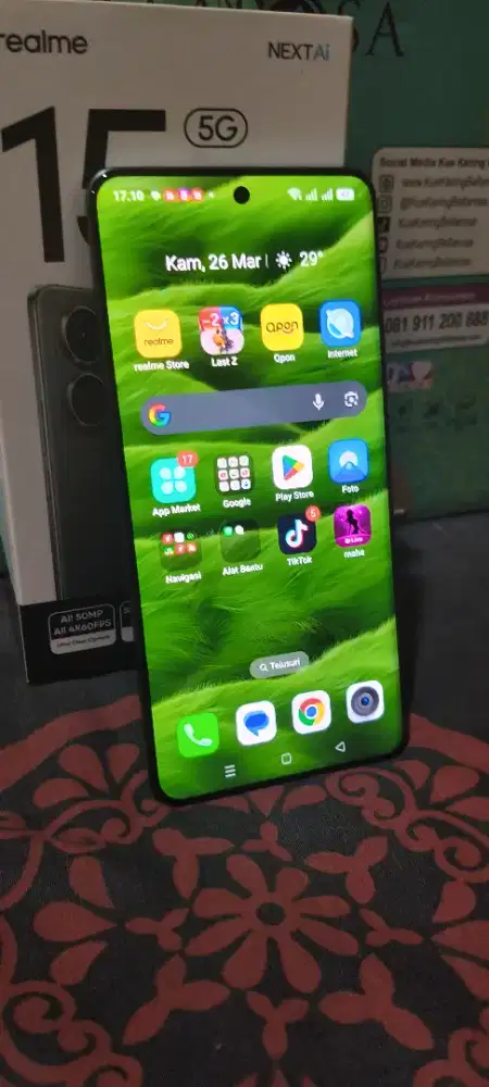Realme 15 pro 5G layar curve dengan display lampu notif warna-warni