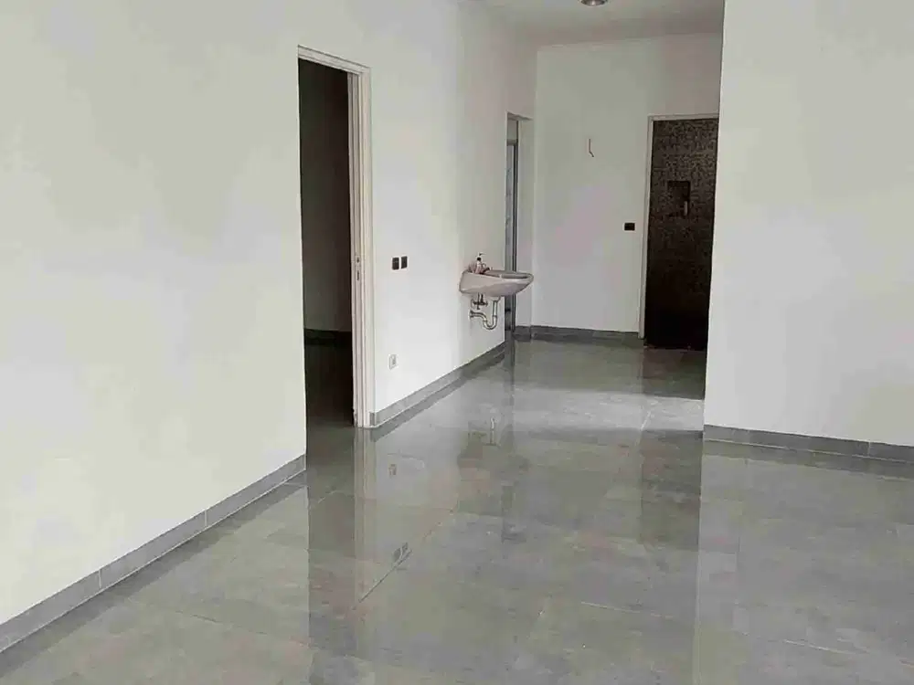 rumah 2 lt hook disewa hadap timur utara