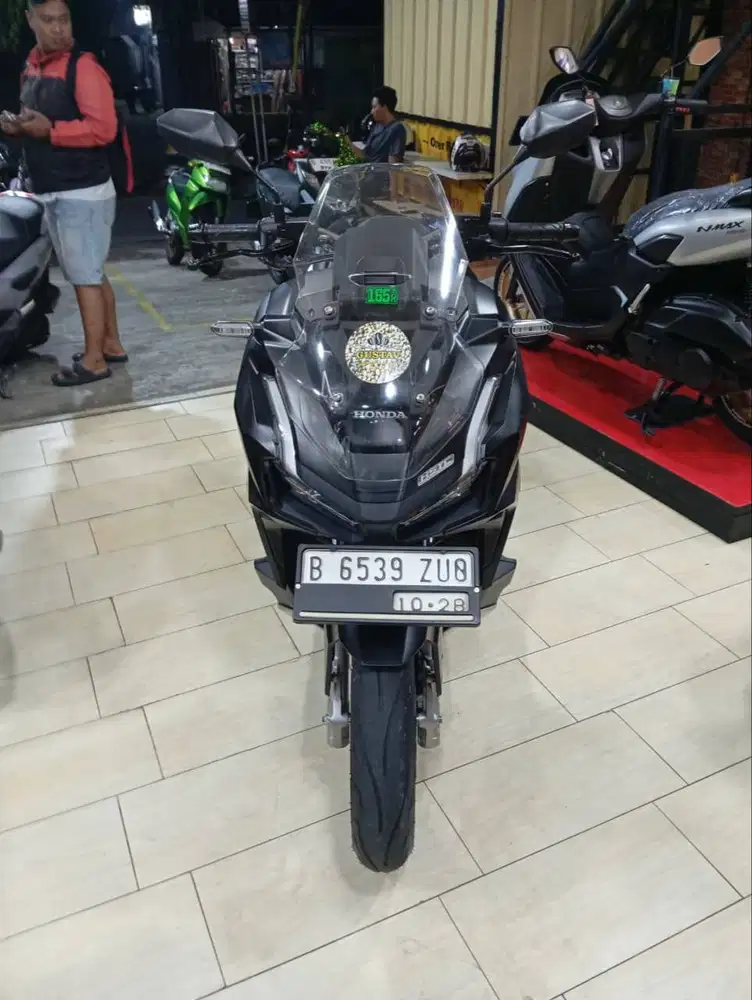 ADV 160 ABS 2023 PAJAK HIDUP KM LOW CC 0% KREDIVO INDODANA ALISTA