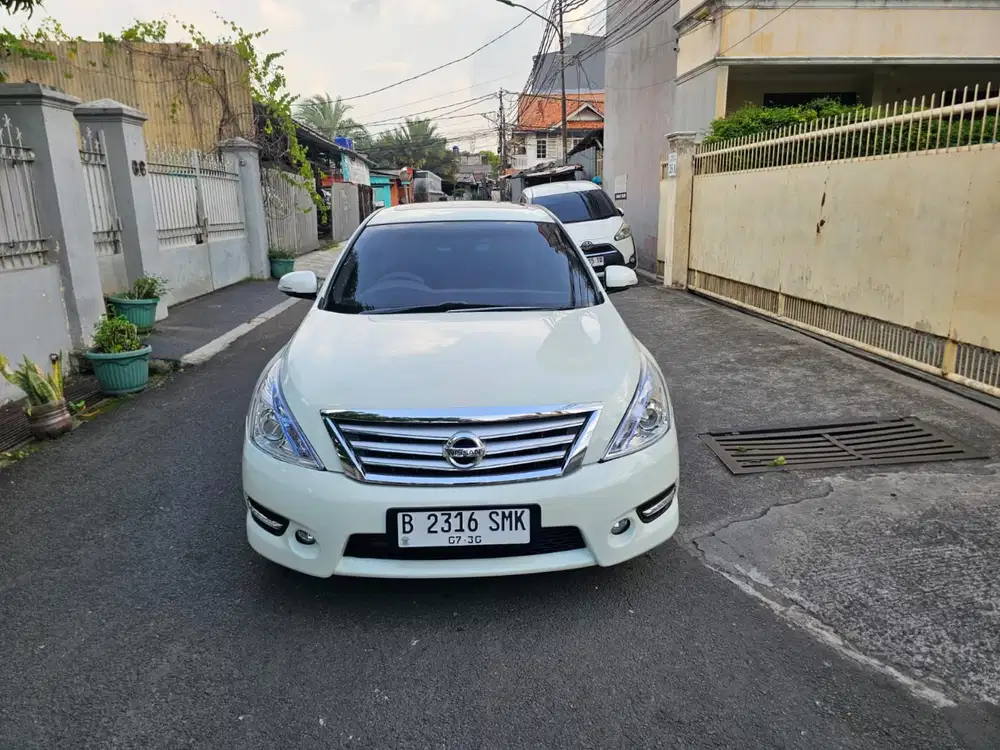 NISSAN TEANA XV MATIC 2012 ISTIMEWA
