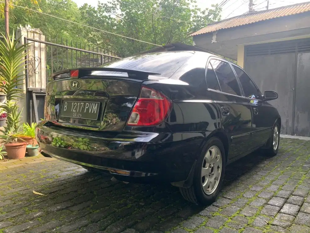 Hyundai Avega 2008 MT Manual Hitam