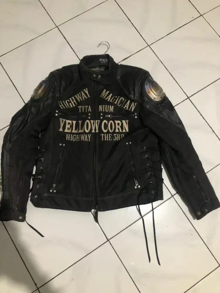 Jaket yellow corn titanium