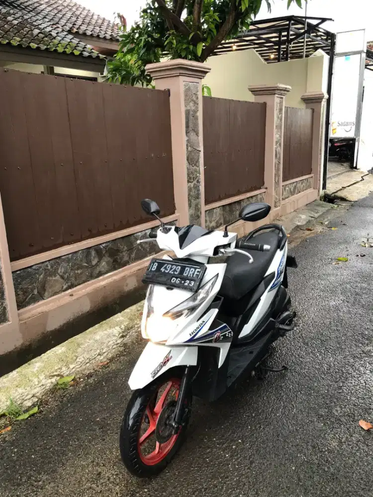 BEAT NEW DIGITAL ISTIMEWA 2018 PLAT B Pajak Off