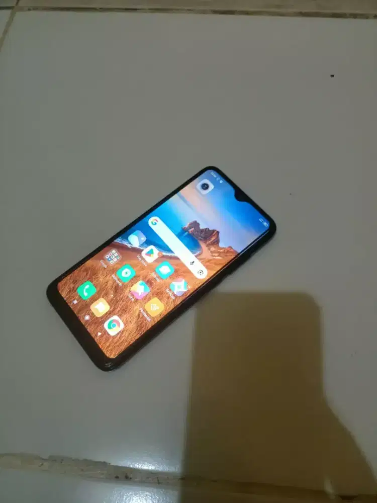 xiomi redmi 8 ram 4/64 minus layar jamur d smpingnya hp saja