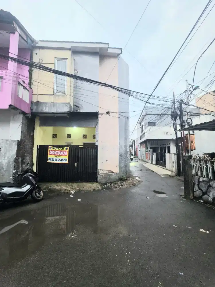 Disewakan Rumah 2 Lantai di Condet Jaktim – 2 KT, Akses Mobil, Nyaman