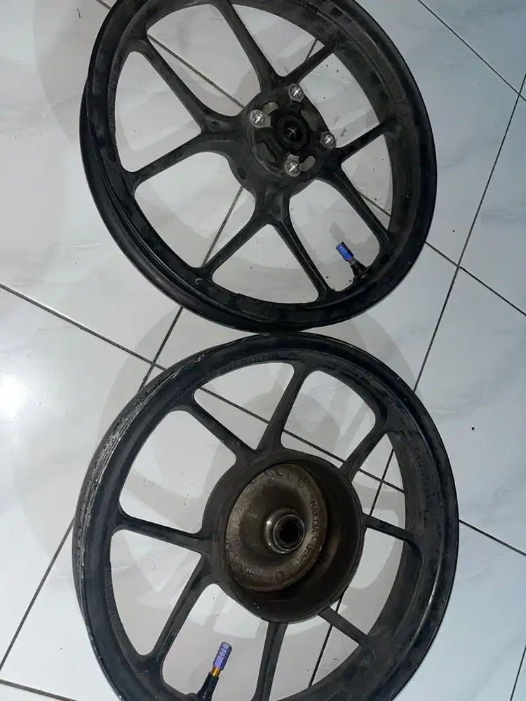 Jual velg r14 beat