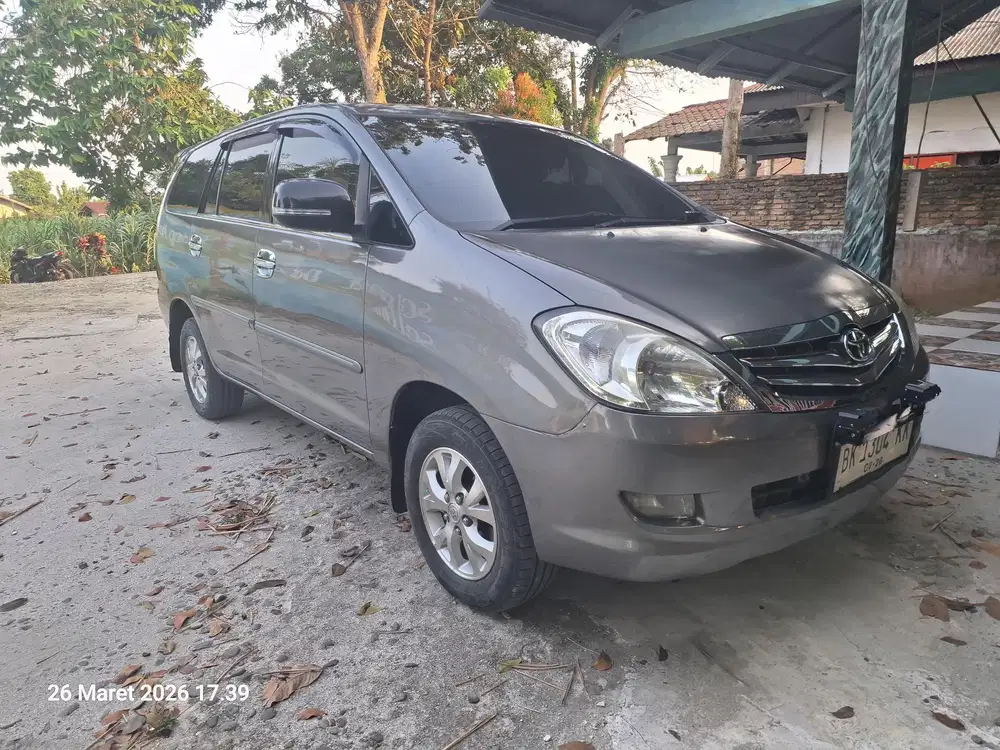 Toyota Kijang Innova 2008 Bensin