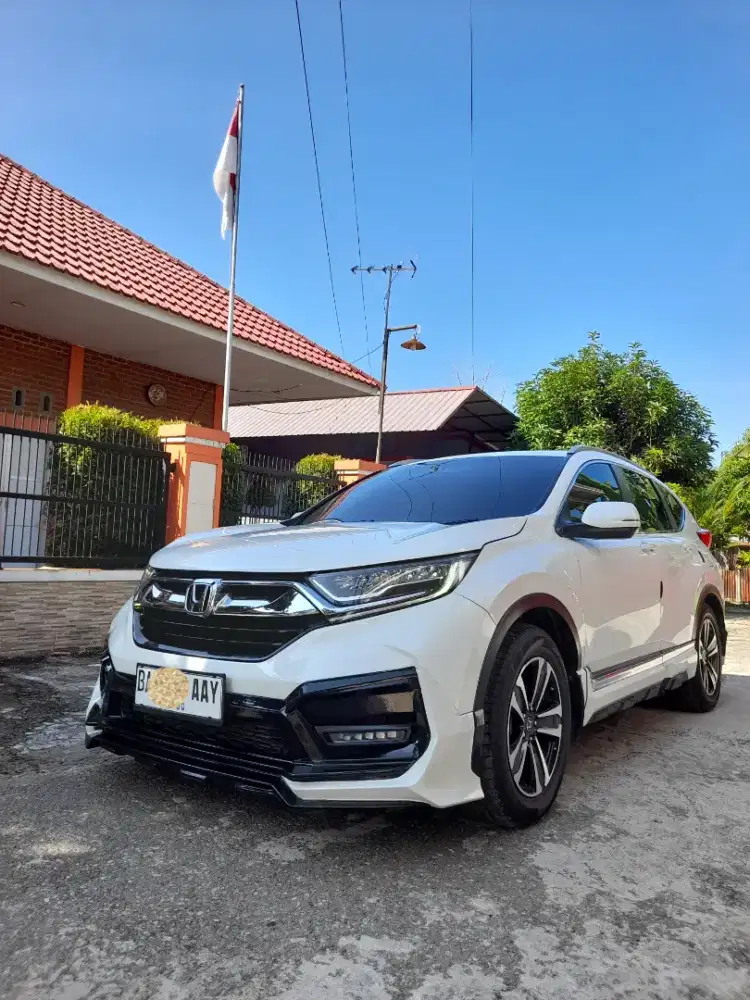 Honda CRV Prestige 1.5 Turbo AT triptonic putih mutiara 2017