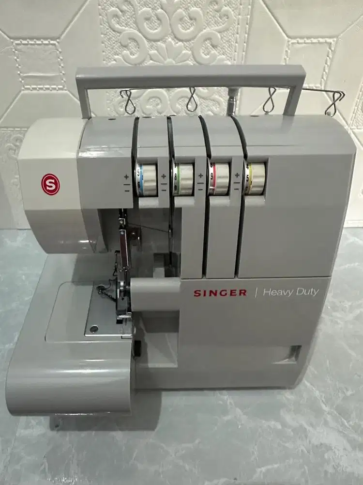 Mesin Obras SINGER Overlock 14HD854