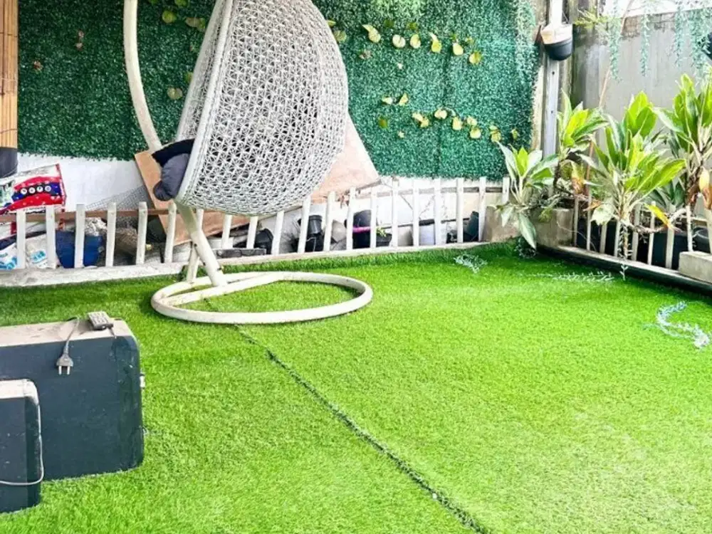 Turun Harga! Rumah 2 Lantai Siap Huni di Jl. Subang Antapani - Lokasi Sangat Strategis