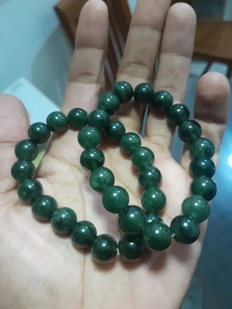 Gelang Giok Hijau (2)