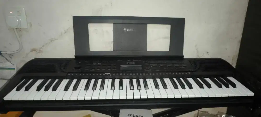 Keyboard Yamaha psr 273