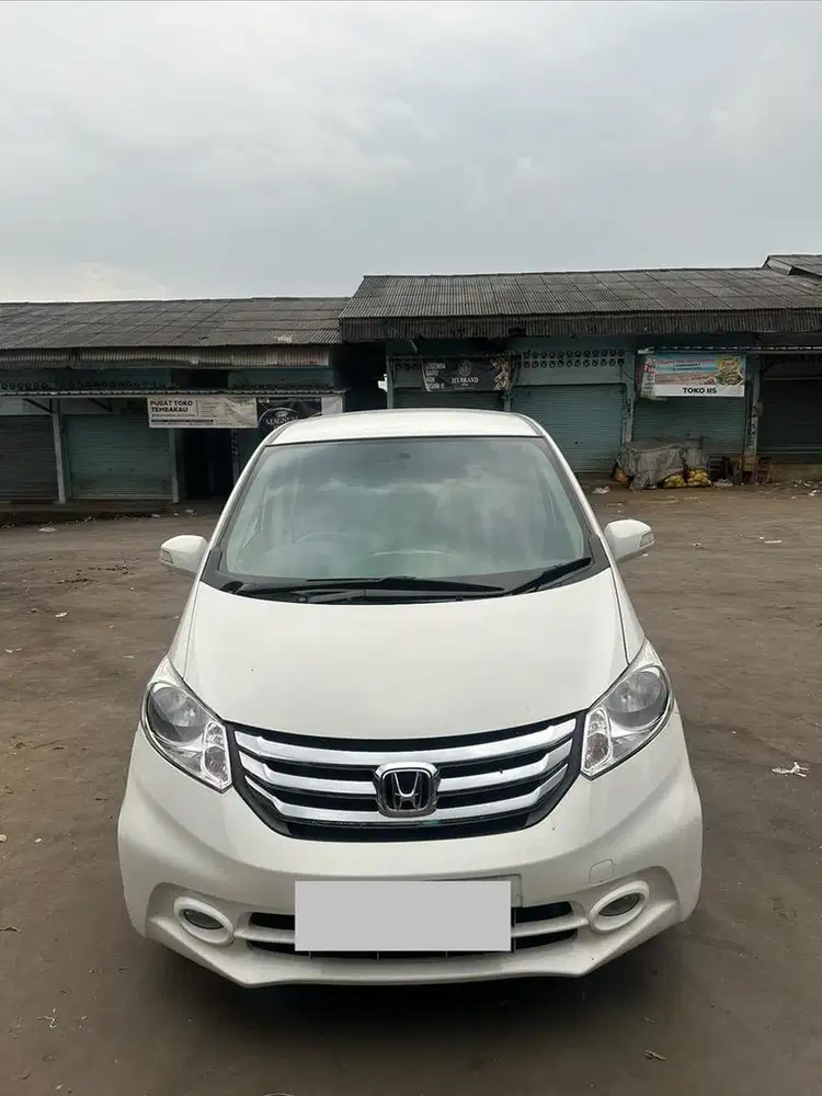 Honda freed psd tahun 2015