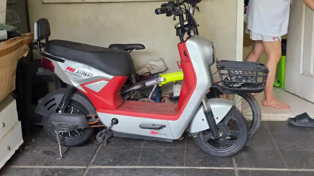 Electric Bike Pro Street